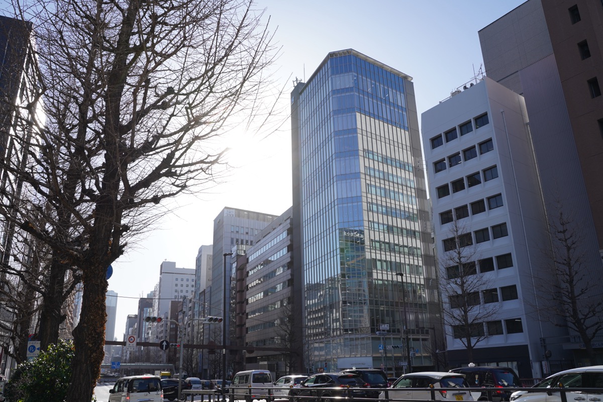 株式会社RAISEON 本社ビル外観 銀座一丁目